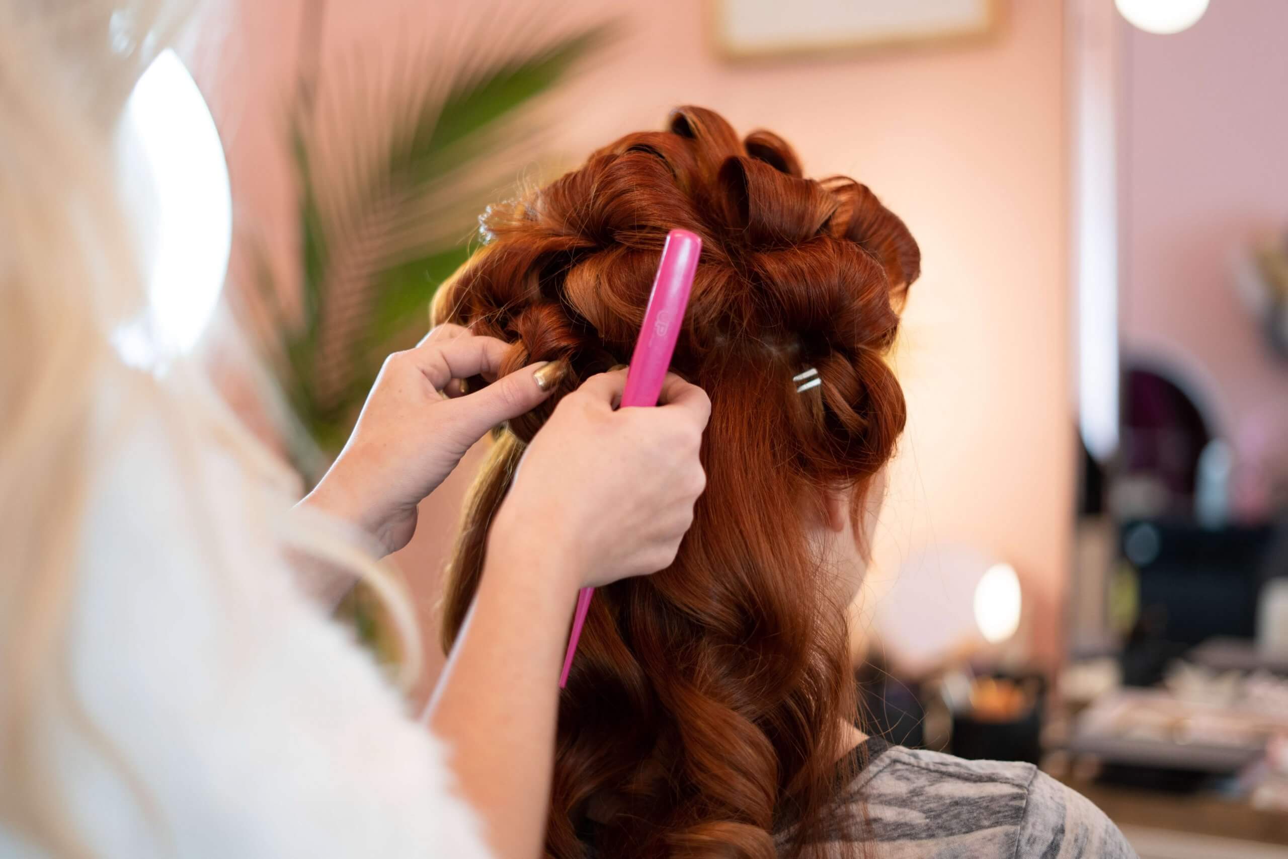 Các dịch vụ chính tại salon tóc
