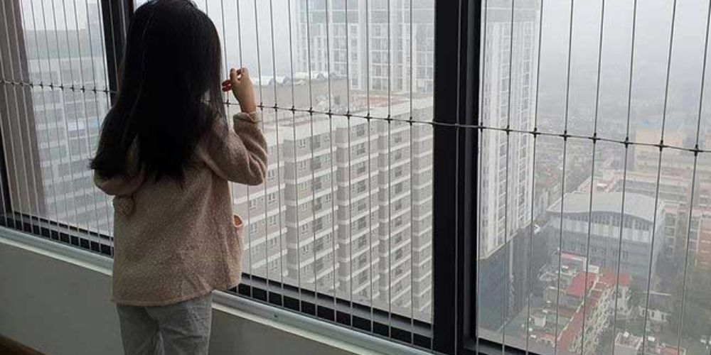 Mua cửa lưới tự cuốn giá rẻ